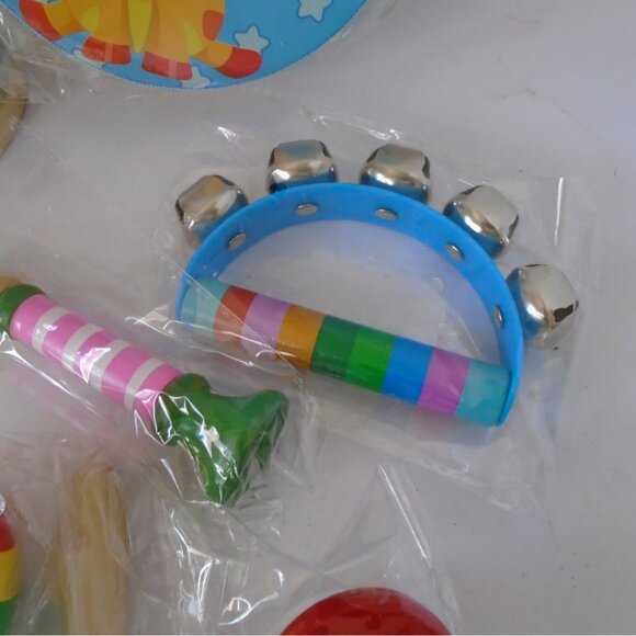 Toddlers Musical Musical Toy Set 3-5 Years Old 6 musical instruments + Puzzle - Picture 4 of 7